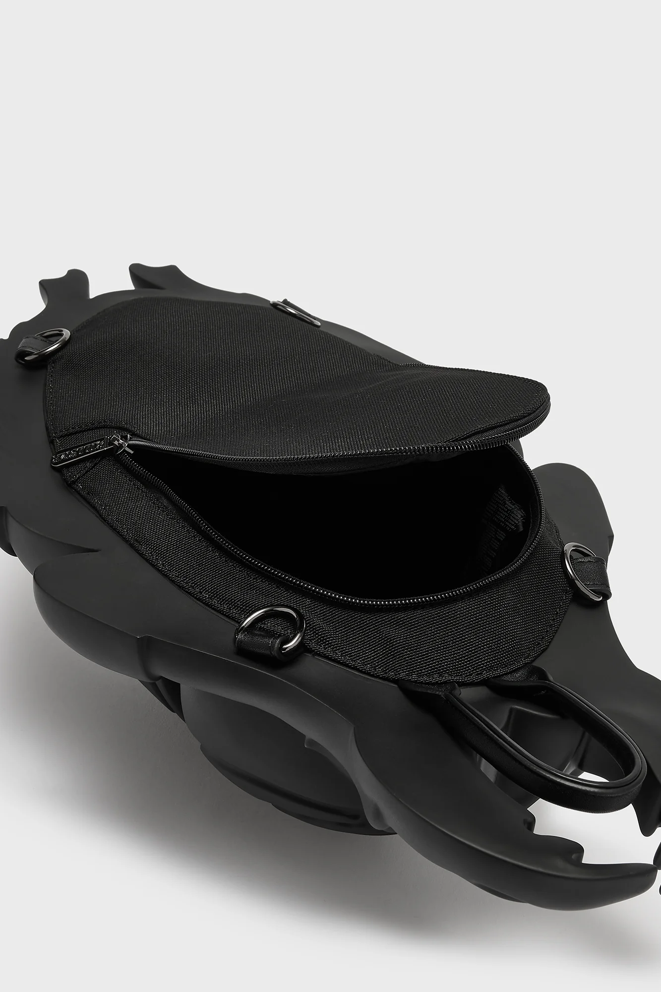 Amulet Backpack - Image 4