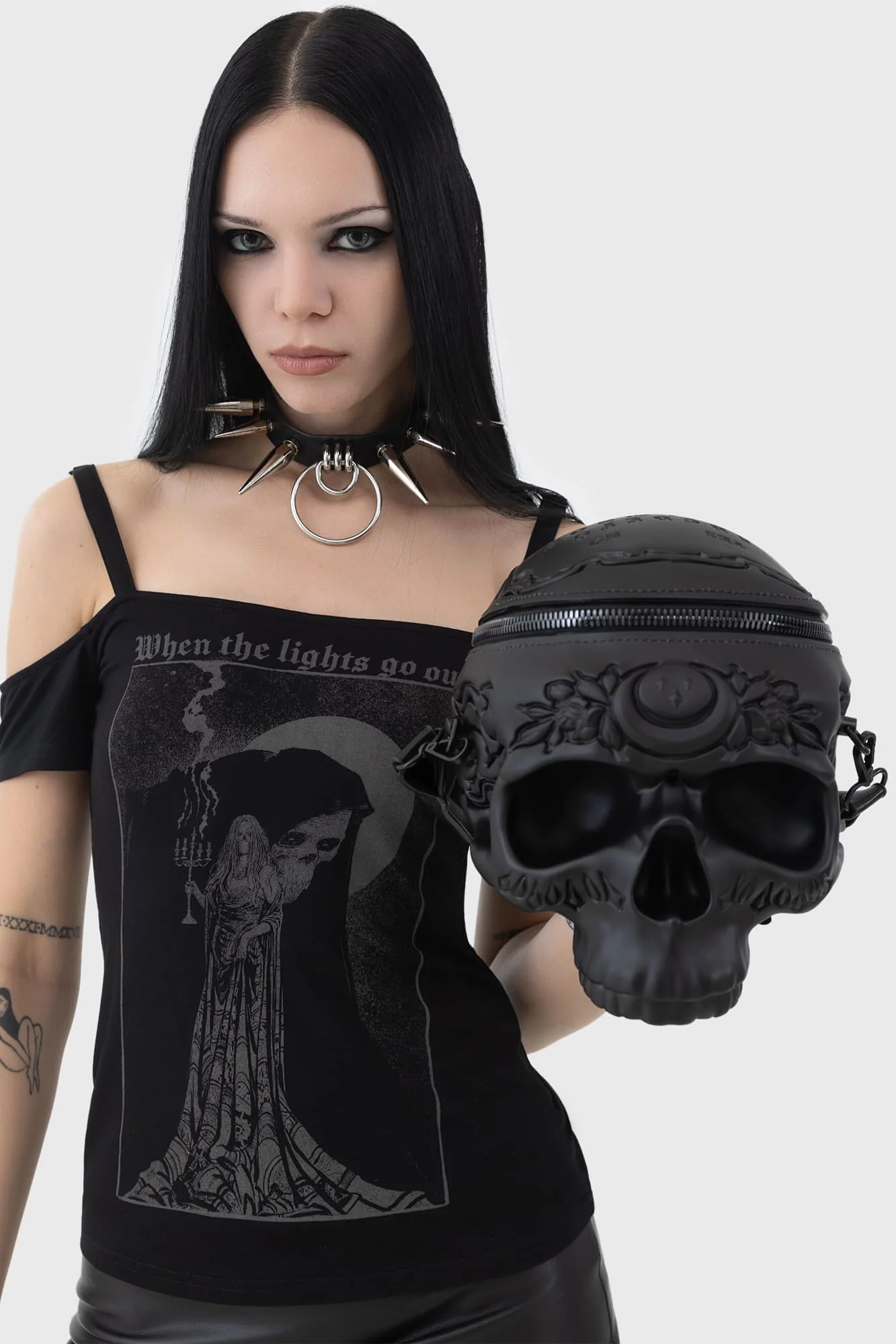 Contact The Dead Skull Handbag - Image 5