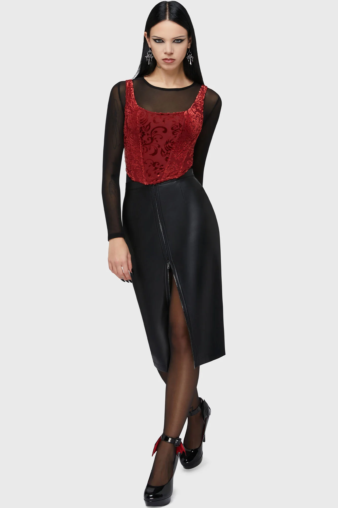Crimson Bloodlust Corset - Image 3