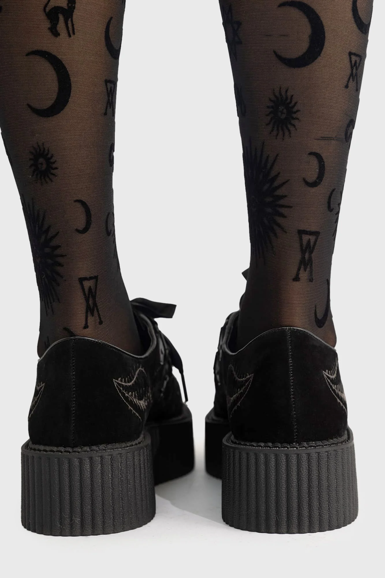 In A Phase Creepers - Image 5